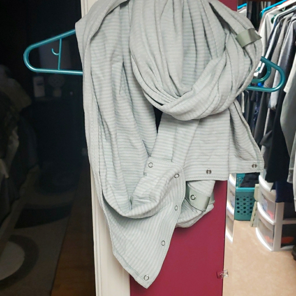 Vinyasa Lululemon Scarf